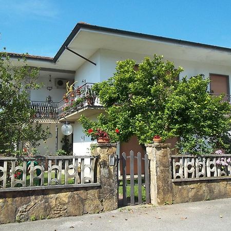 Appartamento Da Benito & Renza Lucca Quarto foto